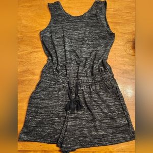 RD Style rompers sz lg